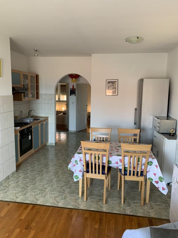 Apartmani Watermelon – fotografija 1