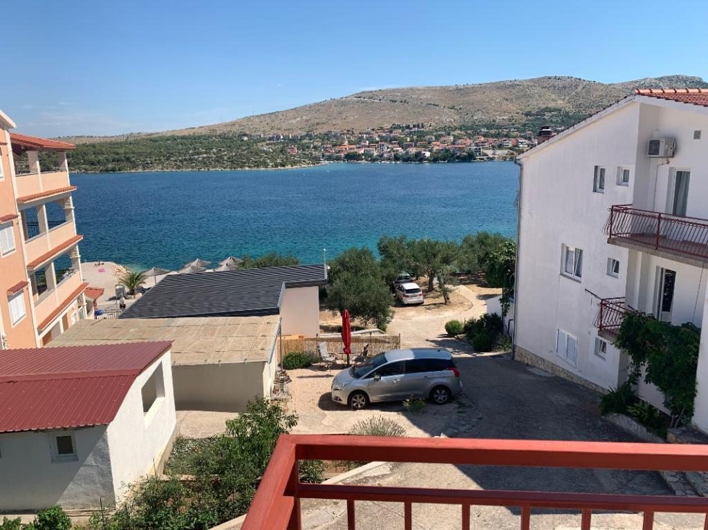 Apartmani Laura – fotografija 5