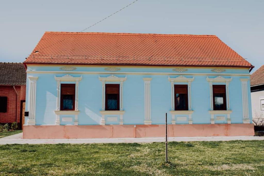 Kuća za odmor Kuzmanovi dvori – fotografija 1