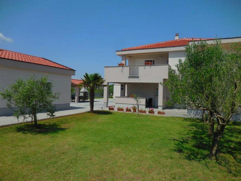 Apartmani Olive Garden – fotografija 4