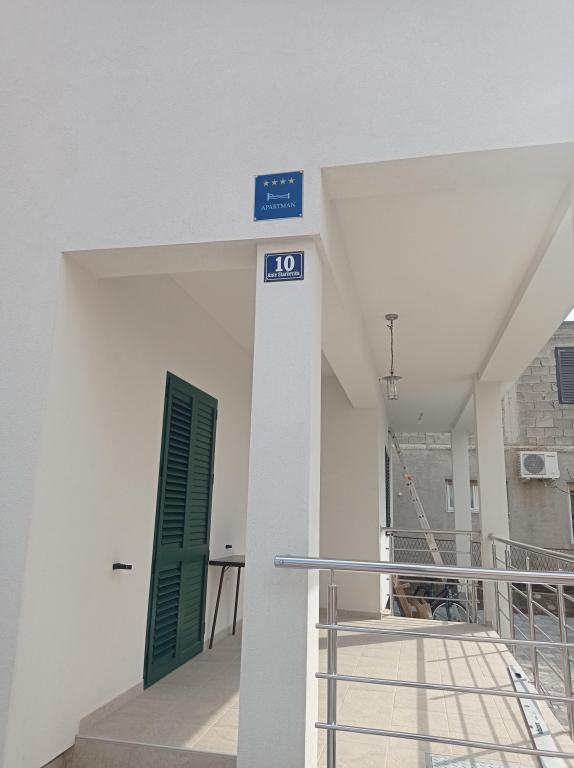 Apartmani Four Seasons – fotografija 2