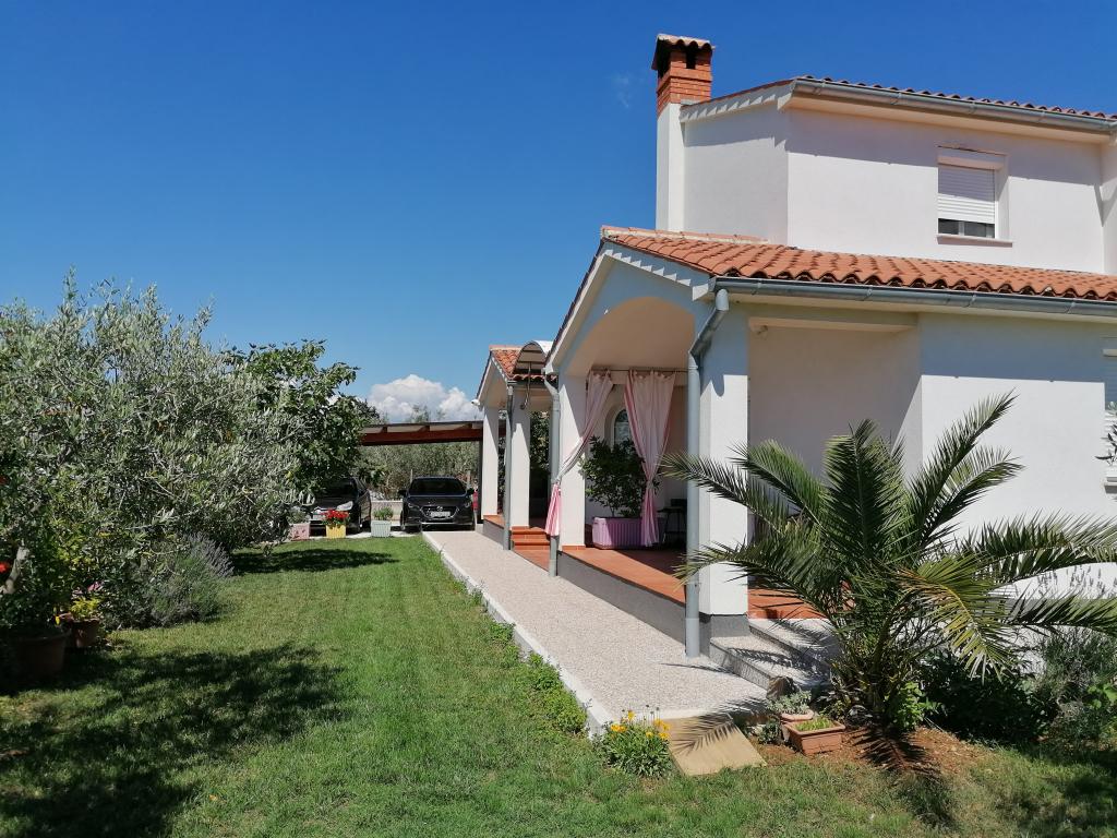 Apartmani Adri – fotografija 2