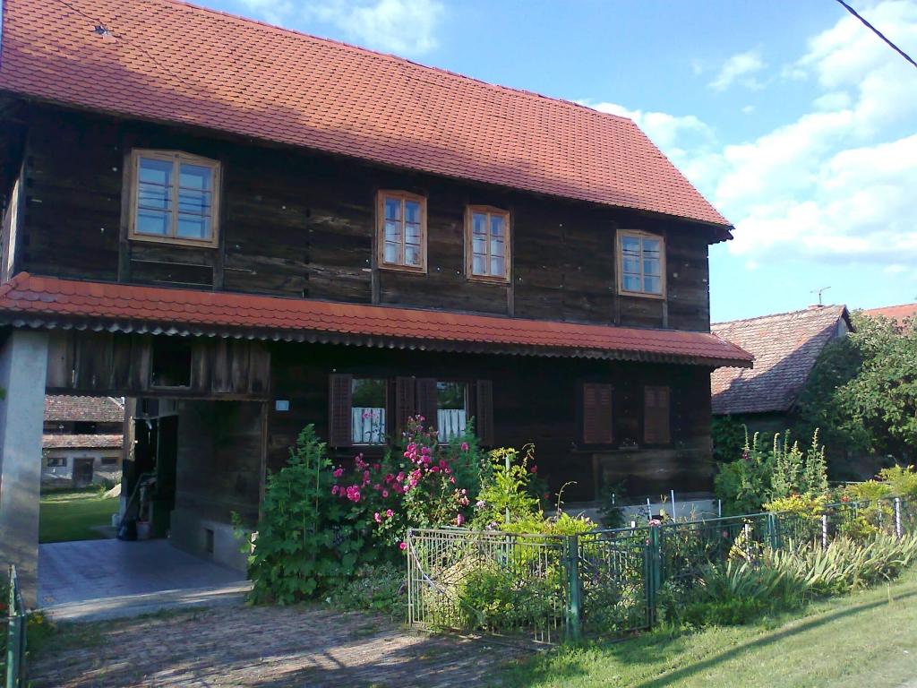 Apartmani Eko etno turizam Antolić – fotografija 2