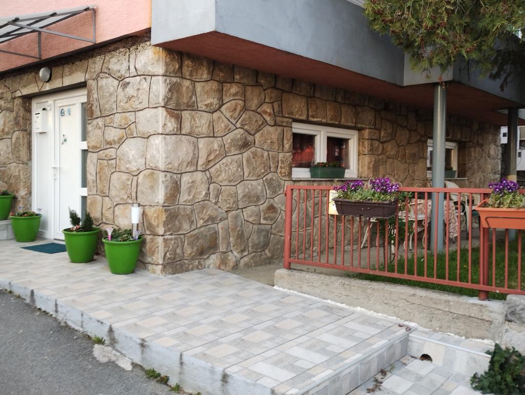 Apartman Studio Lili – fotografija 4