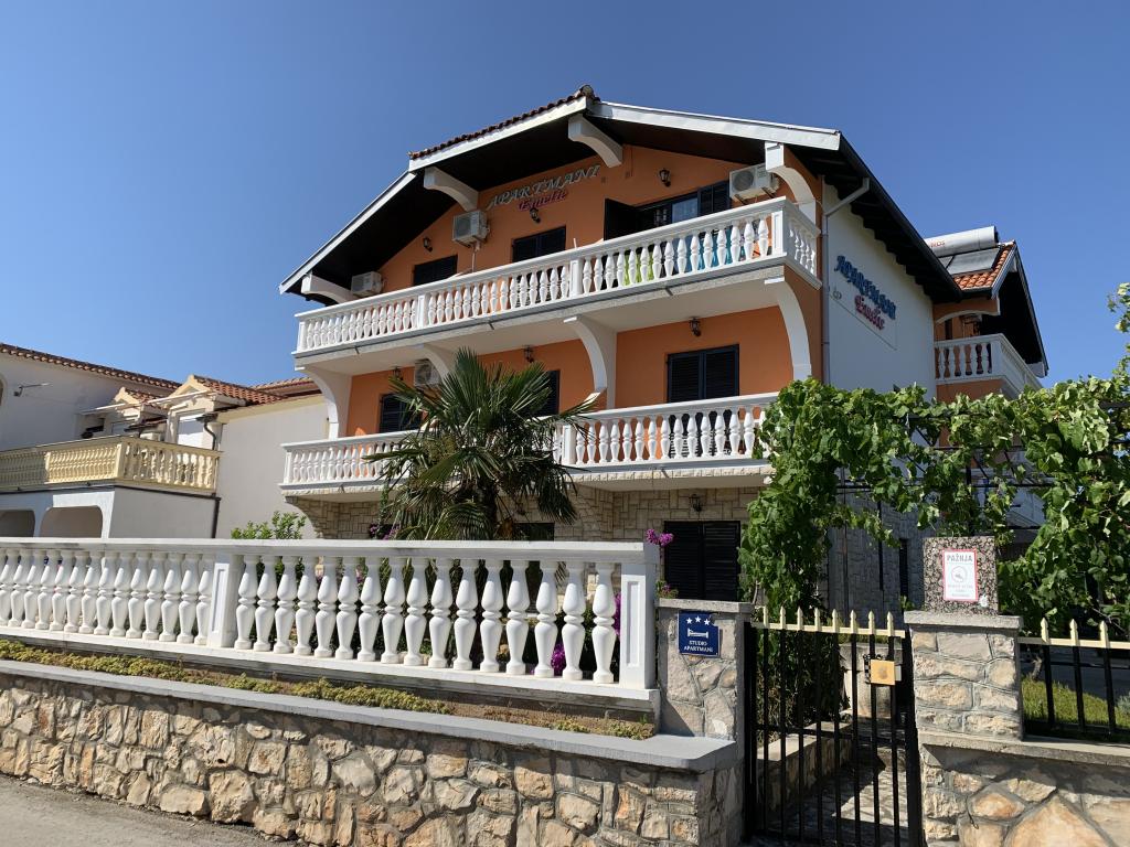 Apartmani Emelie – fotografija 1
