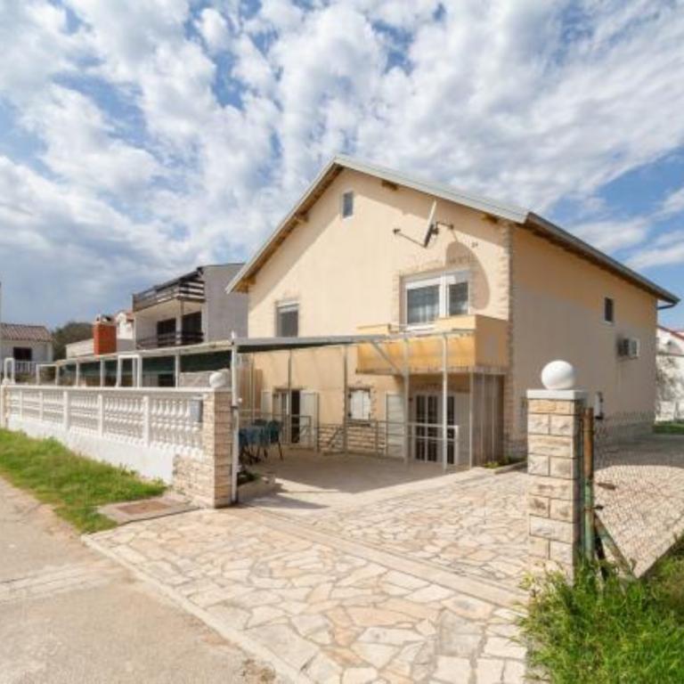 Apartmani Libertas – fotografija 1