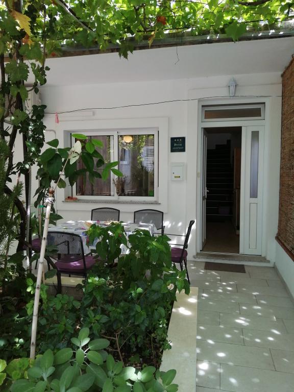 Apartmani Lina – fotografija 1
