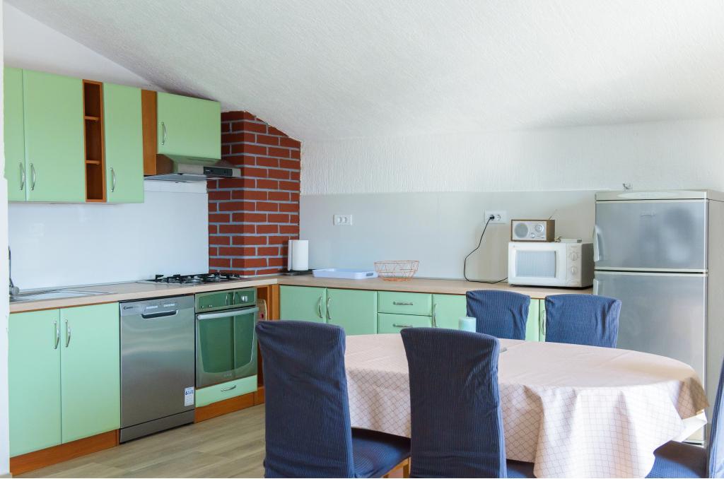Apartman Dinka – fotografija 3