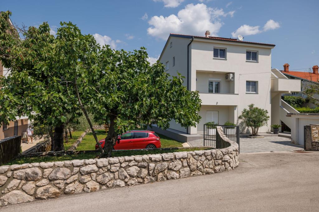 Apartman Karmen – fotografija 3