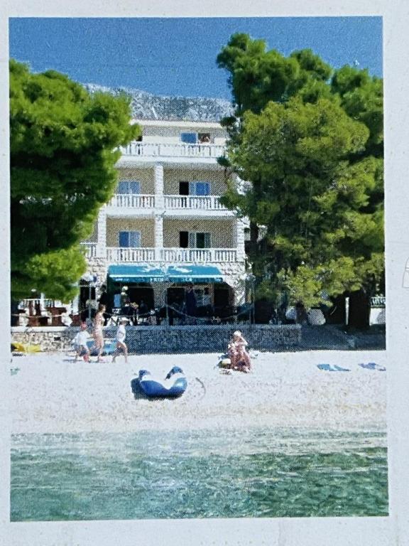 Apartmani Villa Lucy – fotografija 1