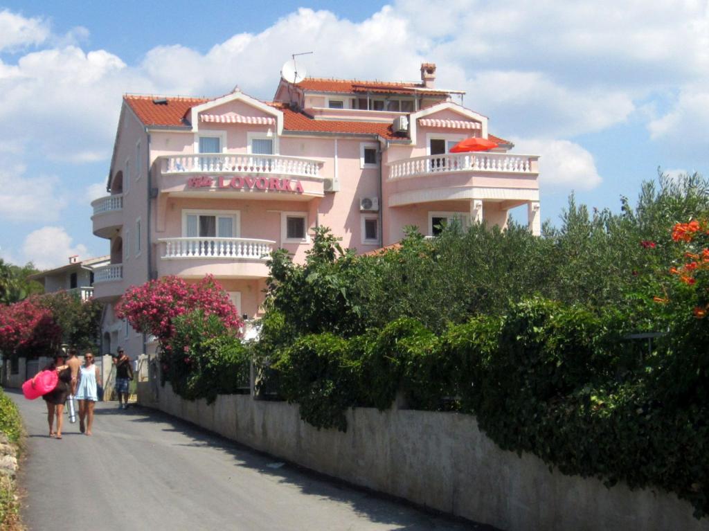 Apartmani Villa Lovorka – fotografija 3