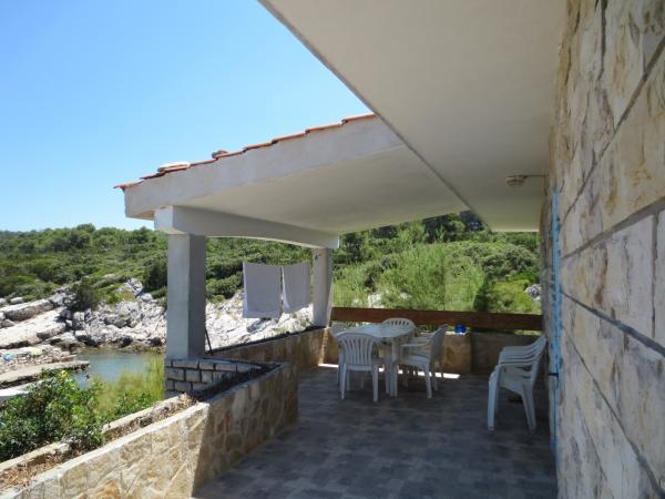 Apartmani Uvala Mandrac – fotografija 3
