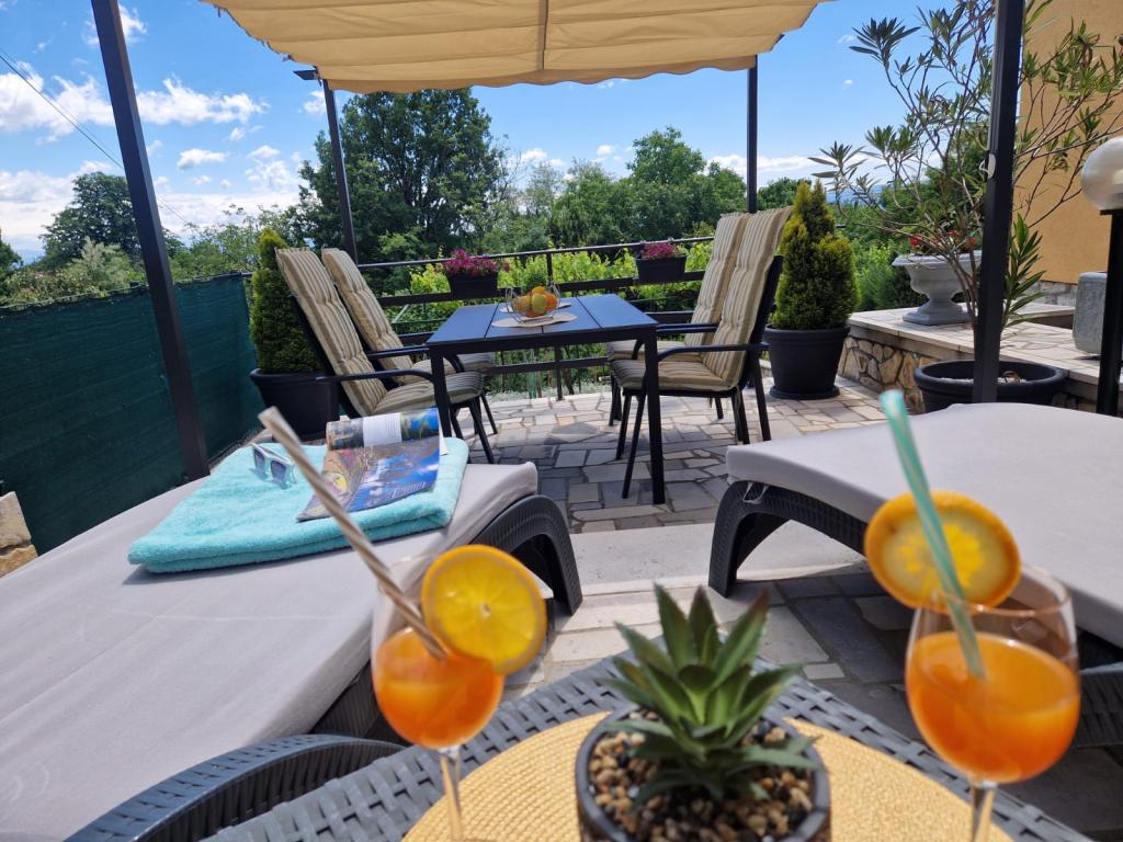 Apartman Guesthouse Tina – fotografija 4