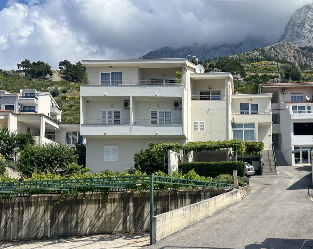 Apartmani Lijana – fotografija 1