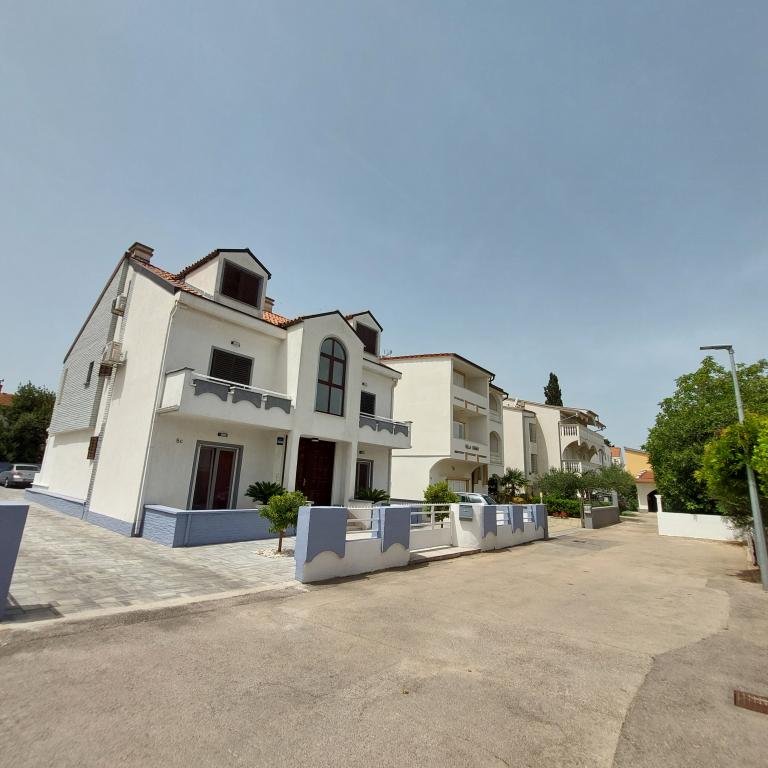 Apartmani Kruna – fotografija 3