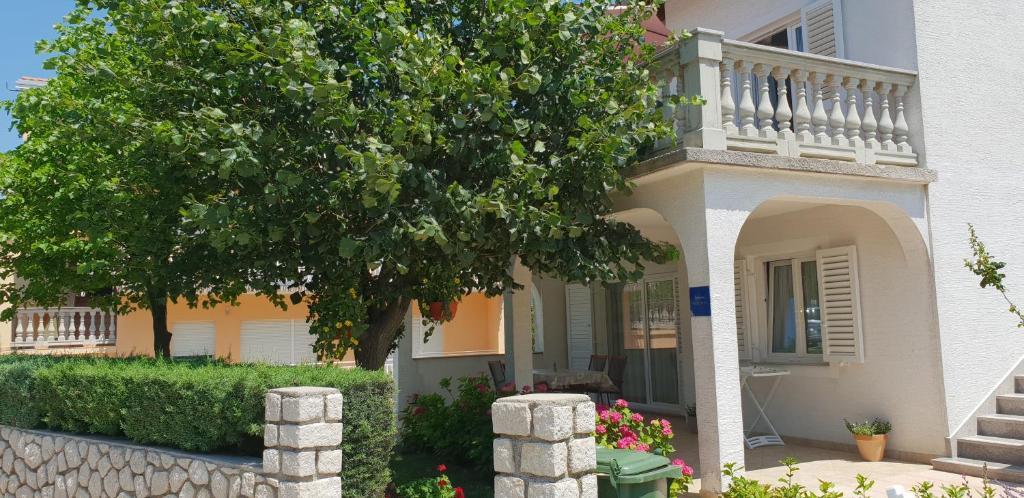 Apartmani Maja – fotografija 3