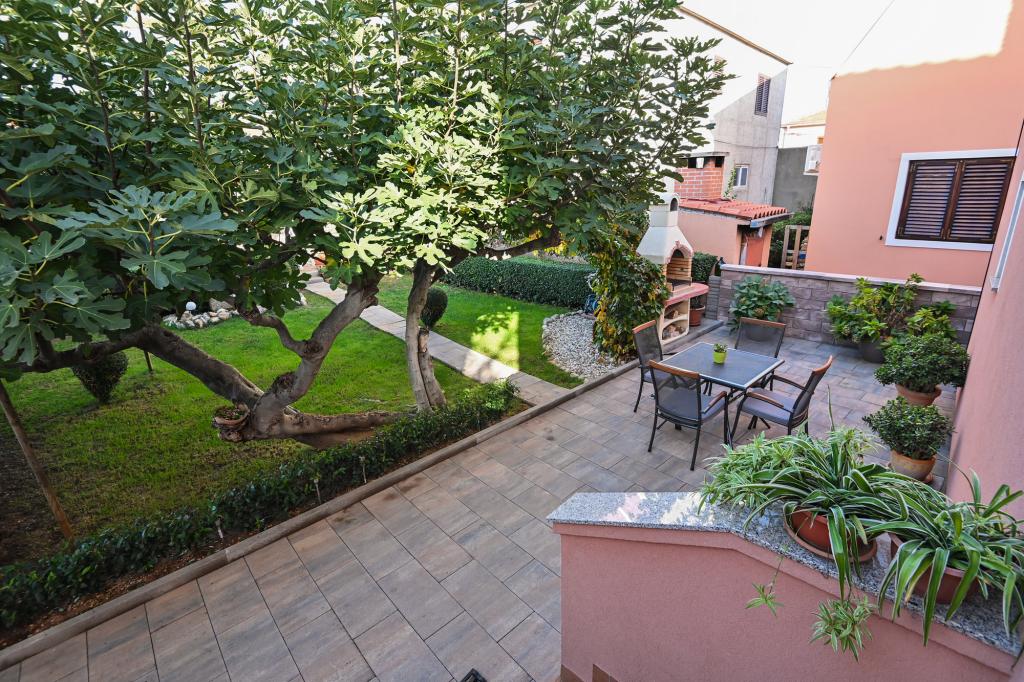 Apartmani Irena – fotografija 4