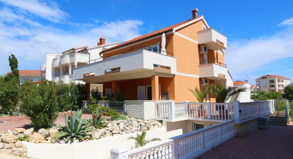 Apartmani Škoda II – fotografija 1