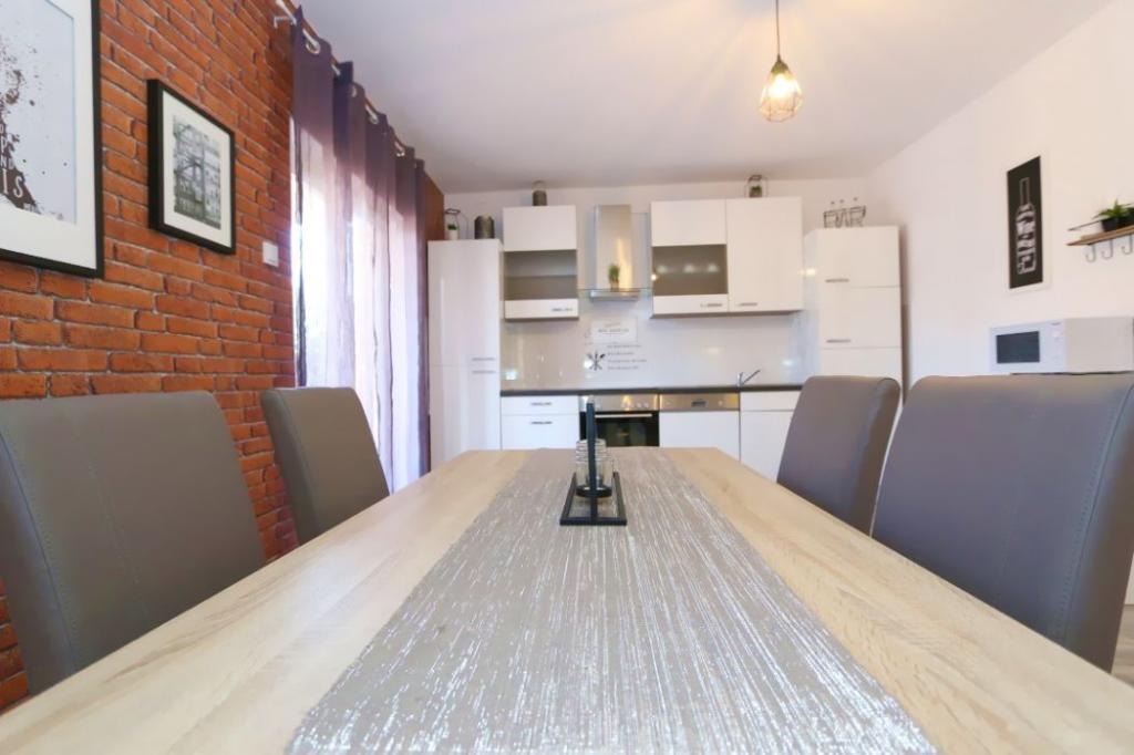 Apartmani Škoda II – fotografija 2