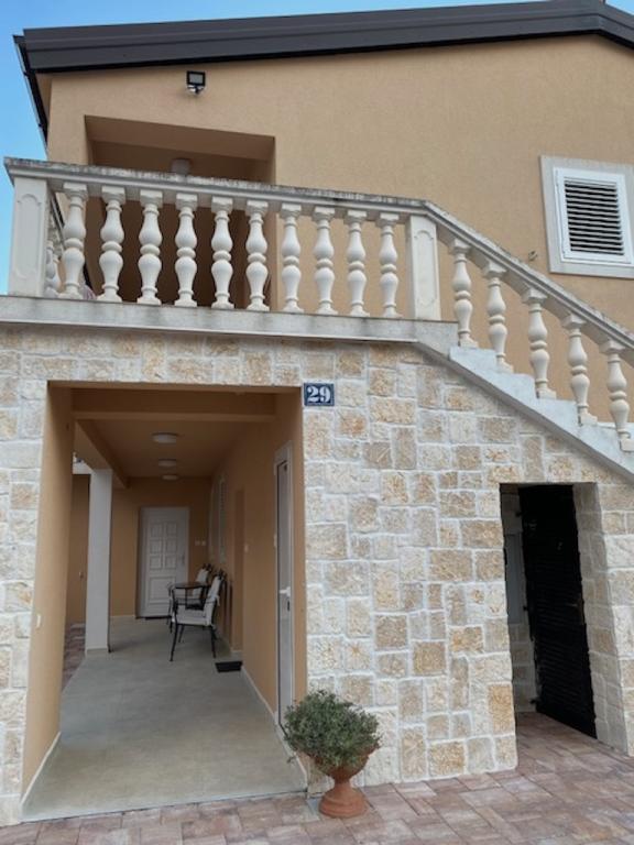 Apartmani Aenona – fotografija 4