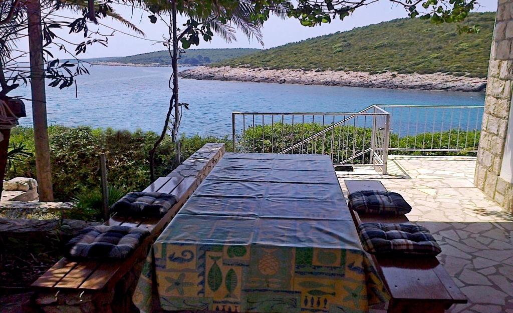 Kuća za odmor Vis – fotografija 4