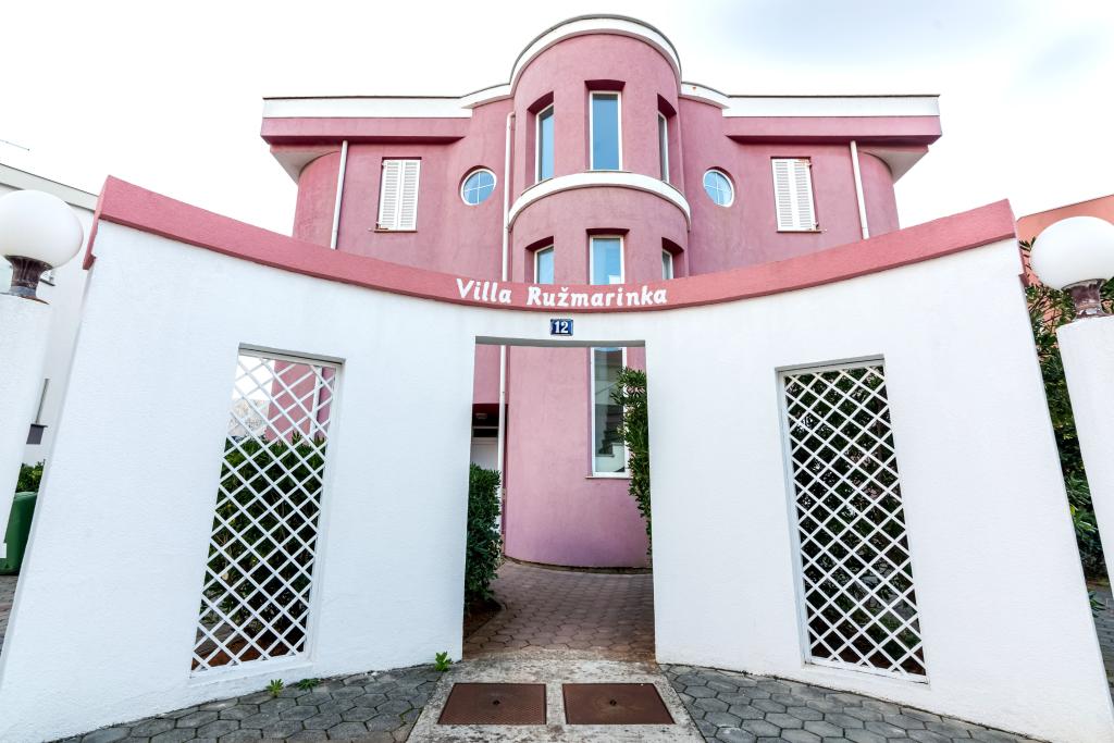 Apartman Ruzmarinka – fotografija 1