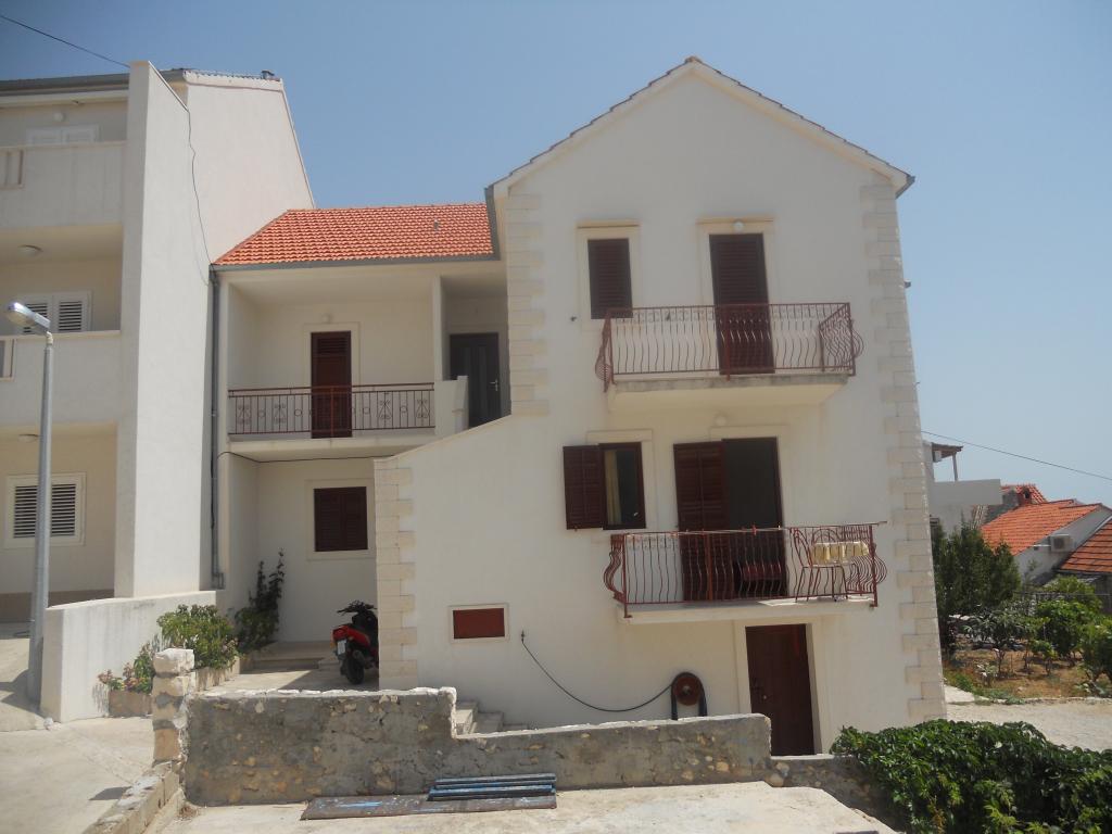 Apartman Brizić – fotografija 3