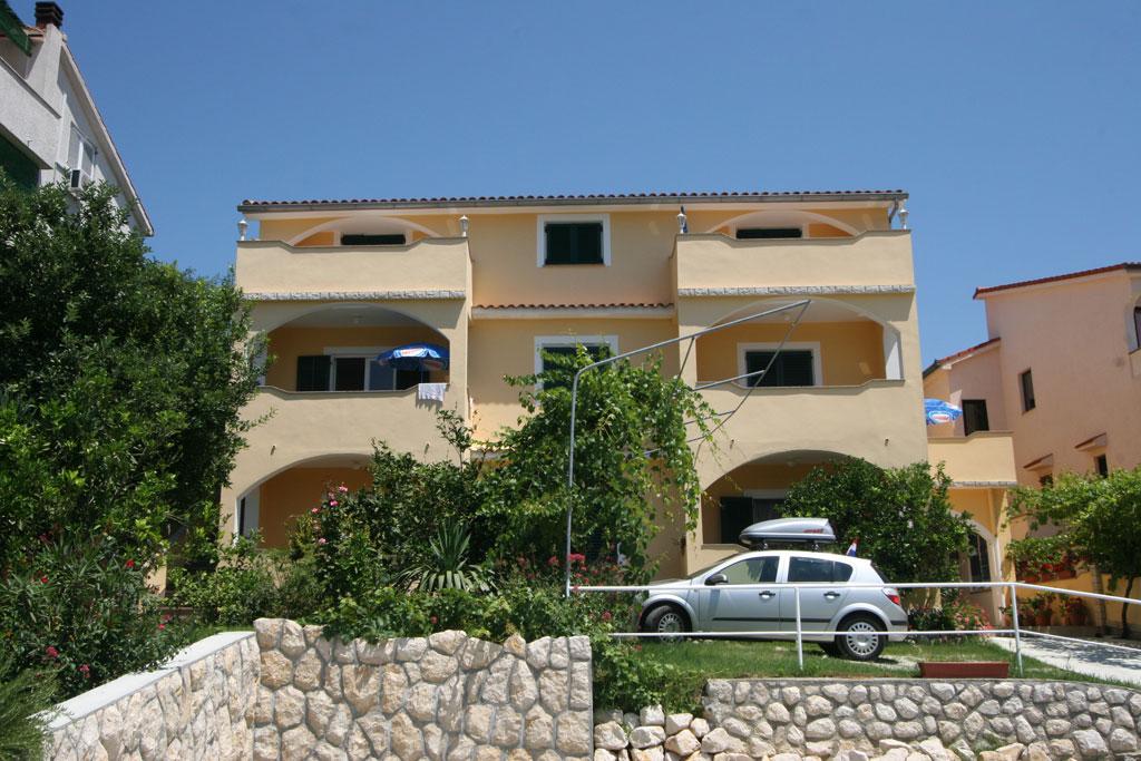 Apartmani Vanessa – fotografija 1