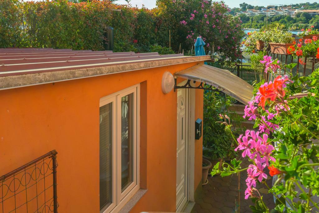 Apartman Studio Orange – fotografija 3