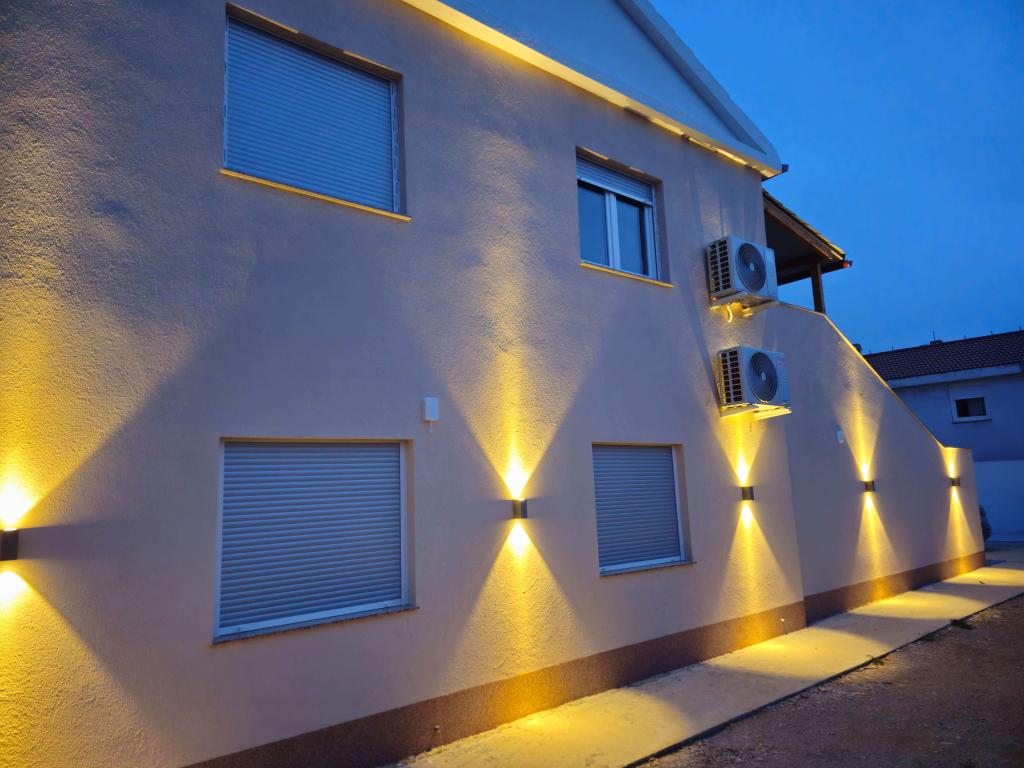 Apartman Tia – fotografija 1