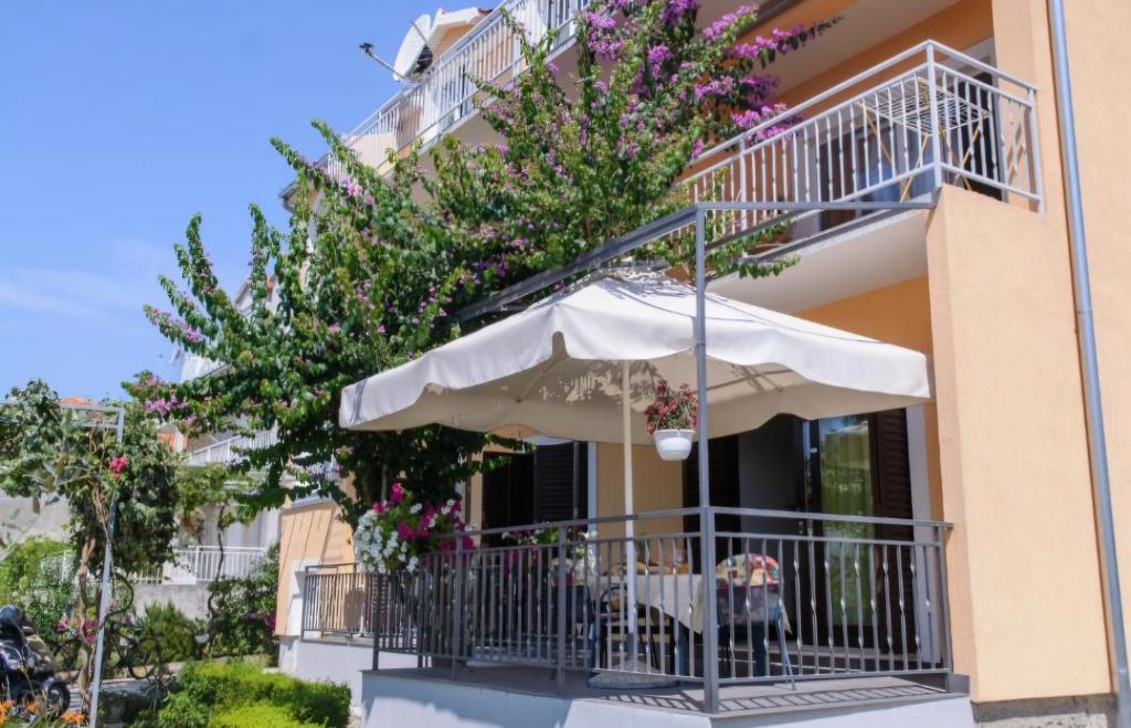 Apartmani Grgić – fotografija 2