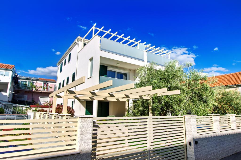 Apartmani Three Olives – fotografija 2