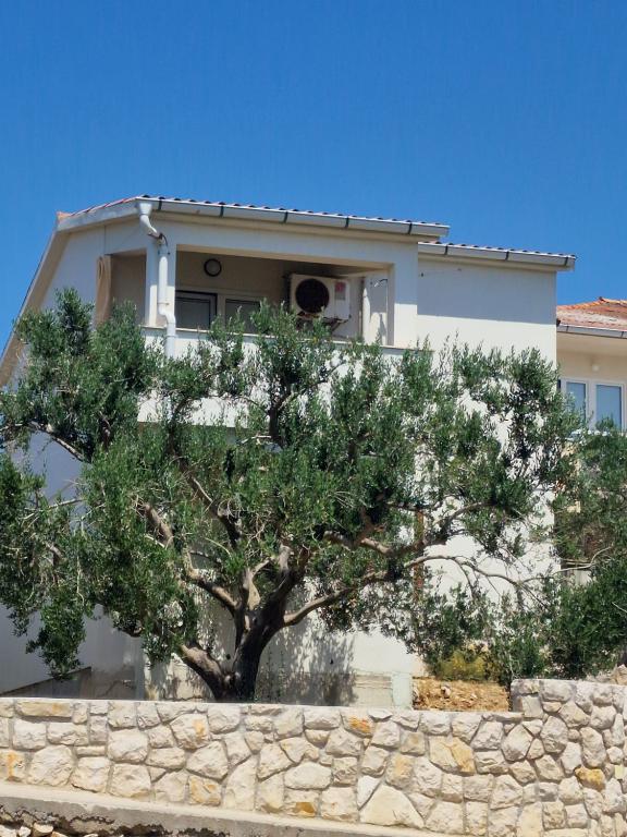 Apartmani Ante Škoda Pivica – fotografija 2