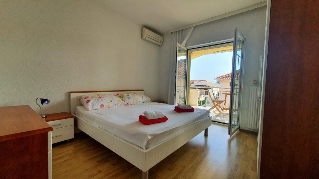 Apartmani Renato – fotografija 1