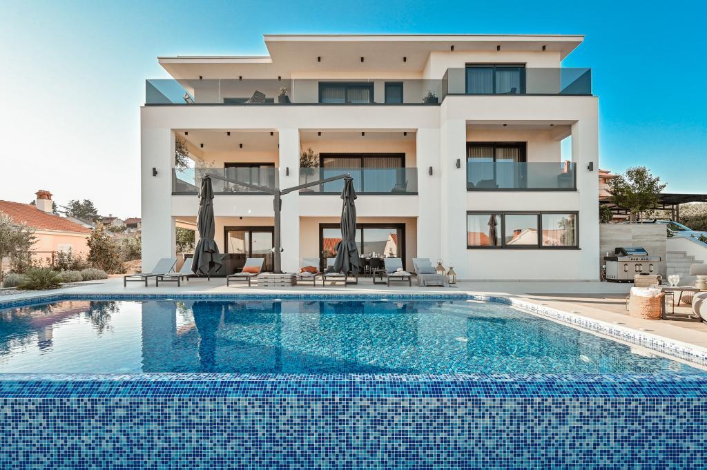 Vila Mikolina – fotografija 1