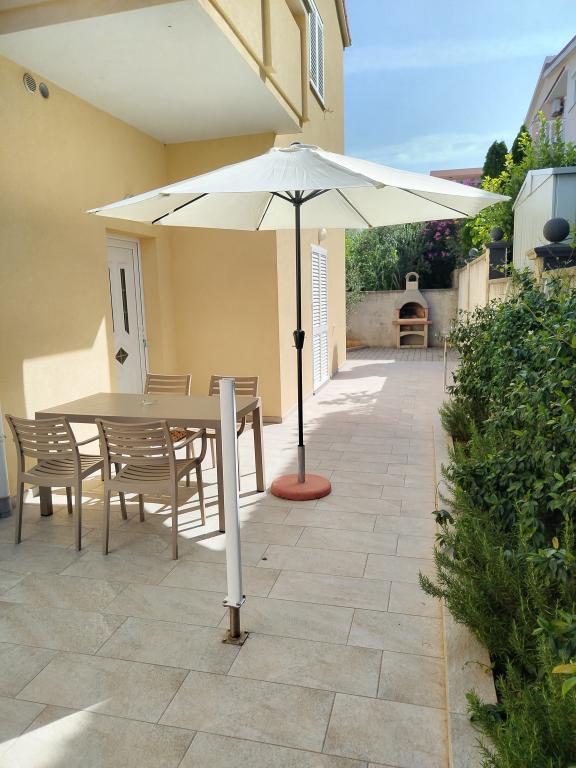 Apartmani Lidija – fotografija 4