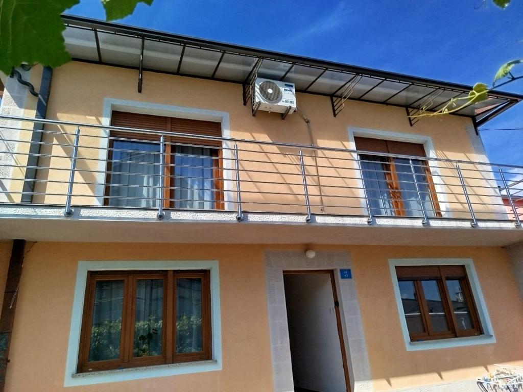 Apartman Nikolina – fotografija 1