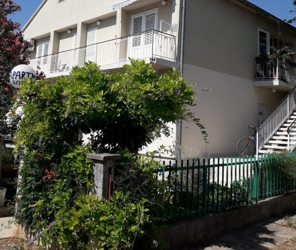 Apartmani Dalmacija – fotografija 1