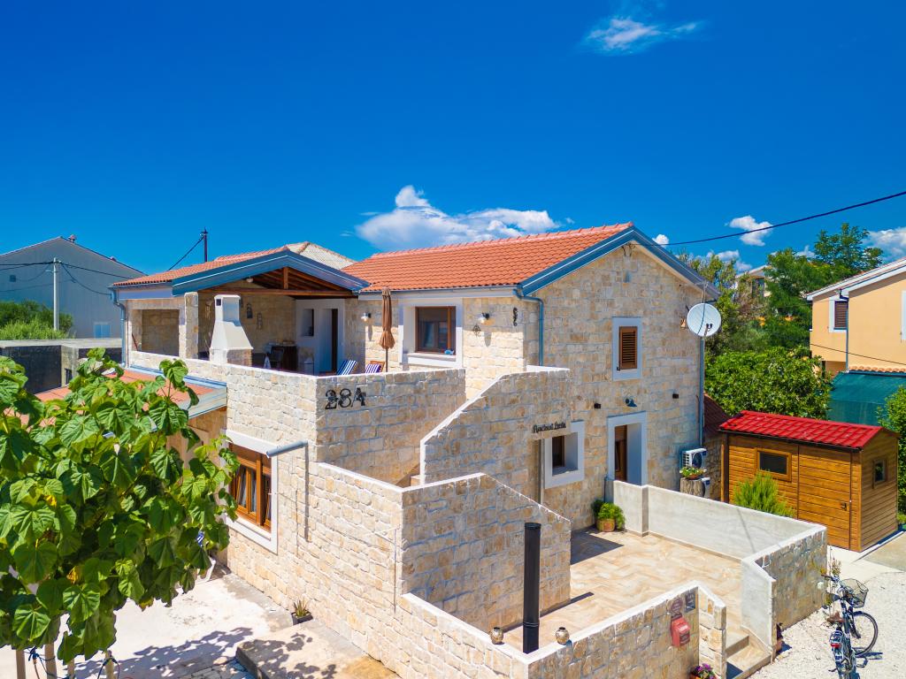 Apartman Larita – fotografija 1