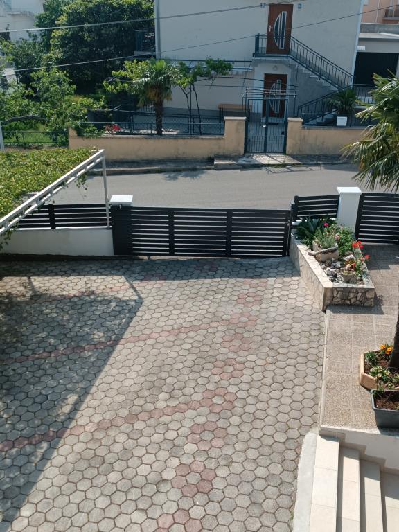 Apartmani Kira – fotografija 3