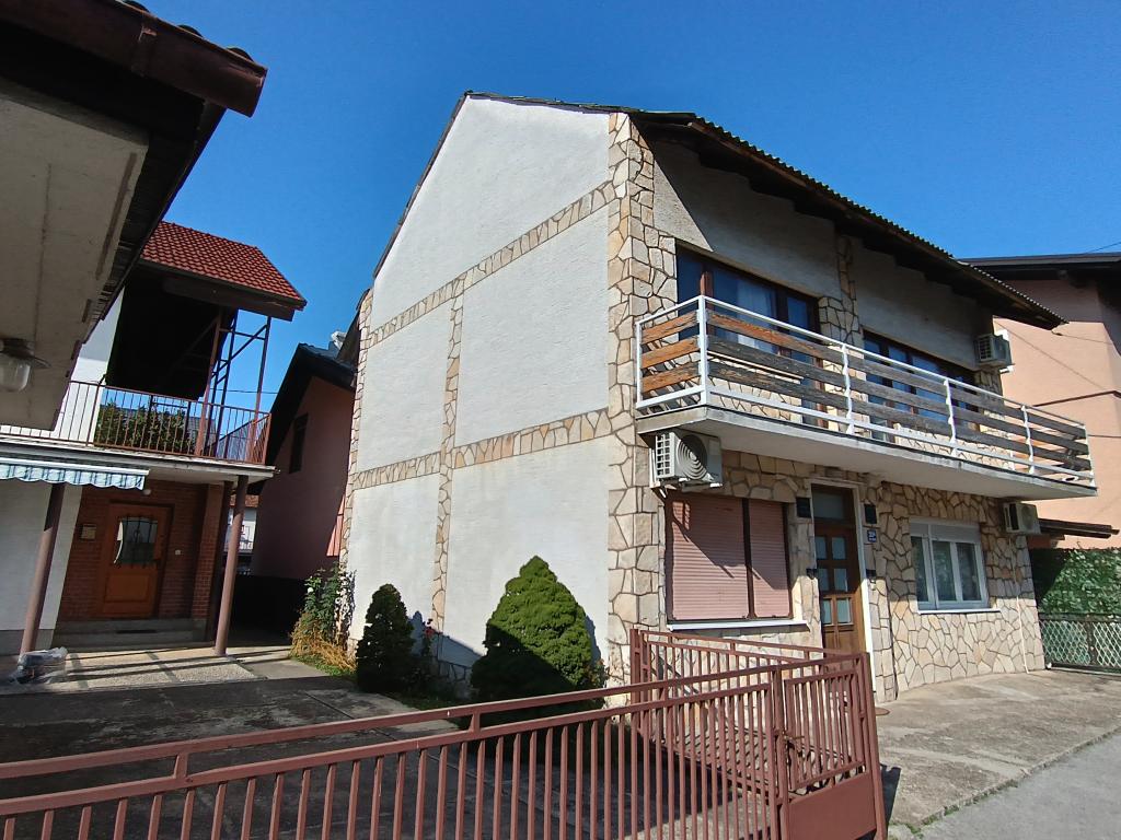 Apartmani Renata – fotografija 2