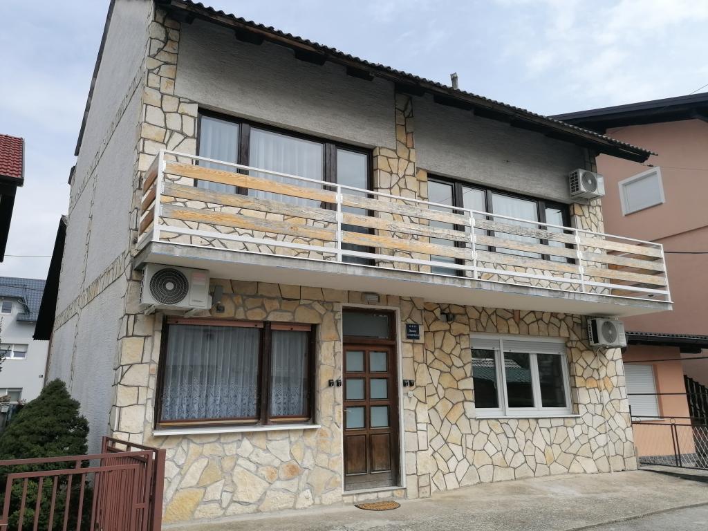 Apartmani Renata – fotografija 3