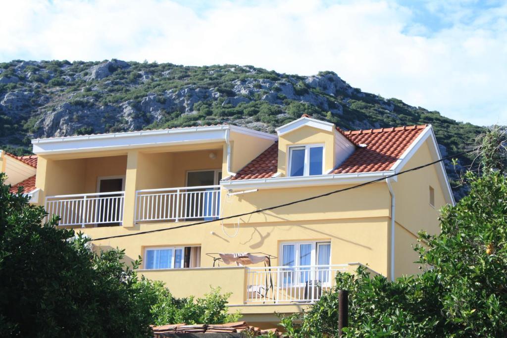 Apartmani Luka – fotografija 3