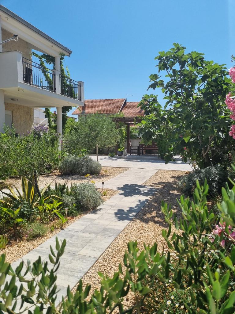 Apartmani Villa Emilia – fotografija 2