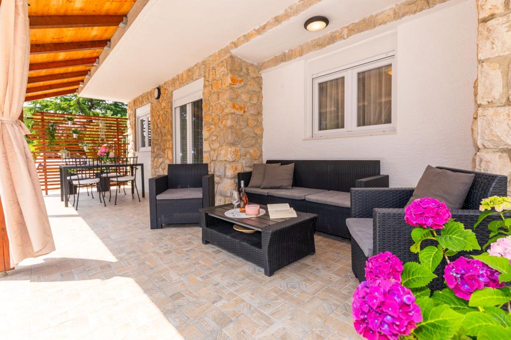 Apartman Lora – fotografija 2