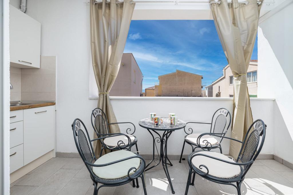 Apartmani Andrea – fotografija 1