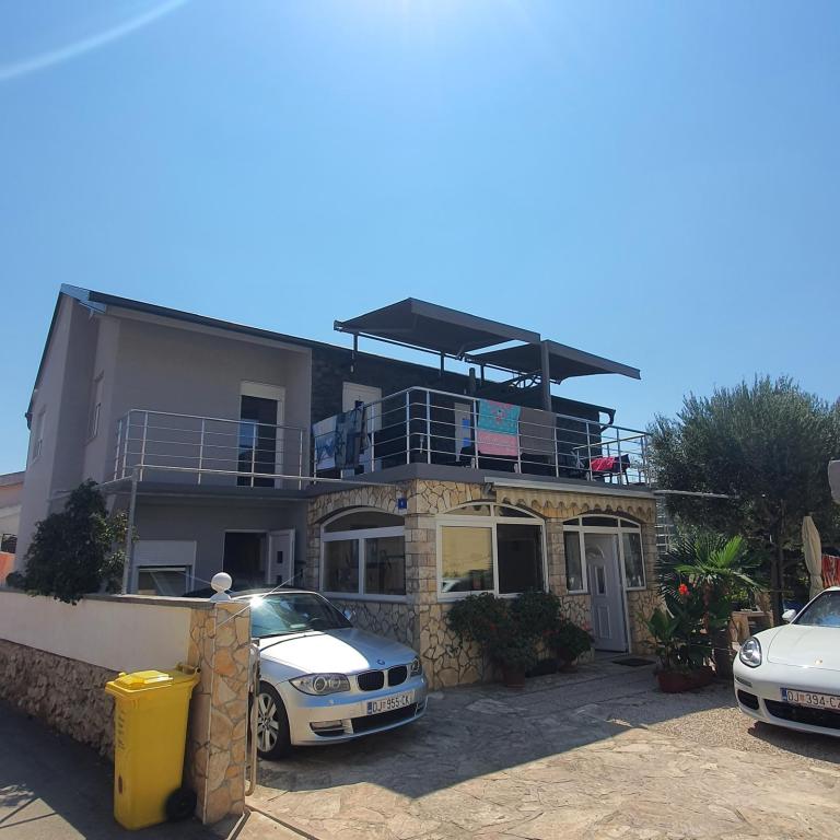 Apartmani J&M – fotografija 3