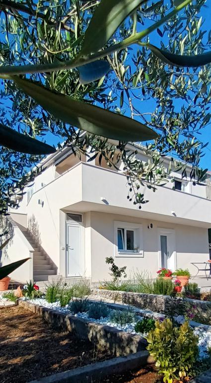 Apartman Bila Lumbrela – fotografija 2