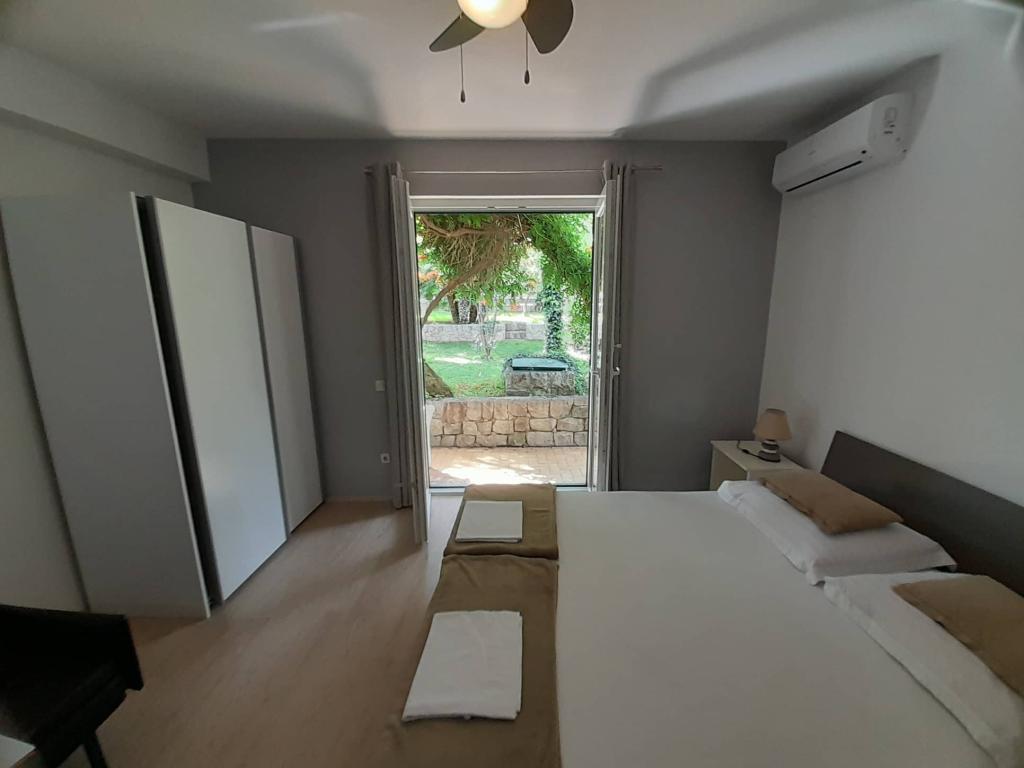 Apartmani Garden – fotografija 2
