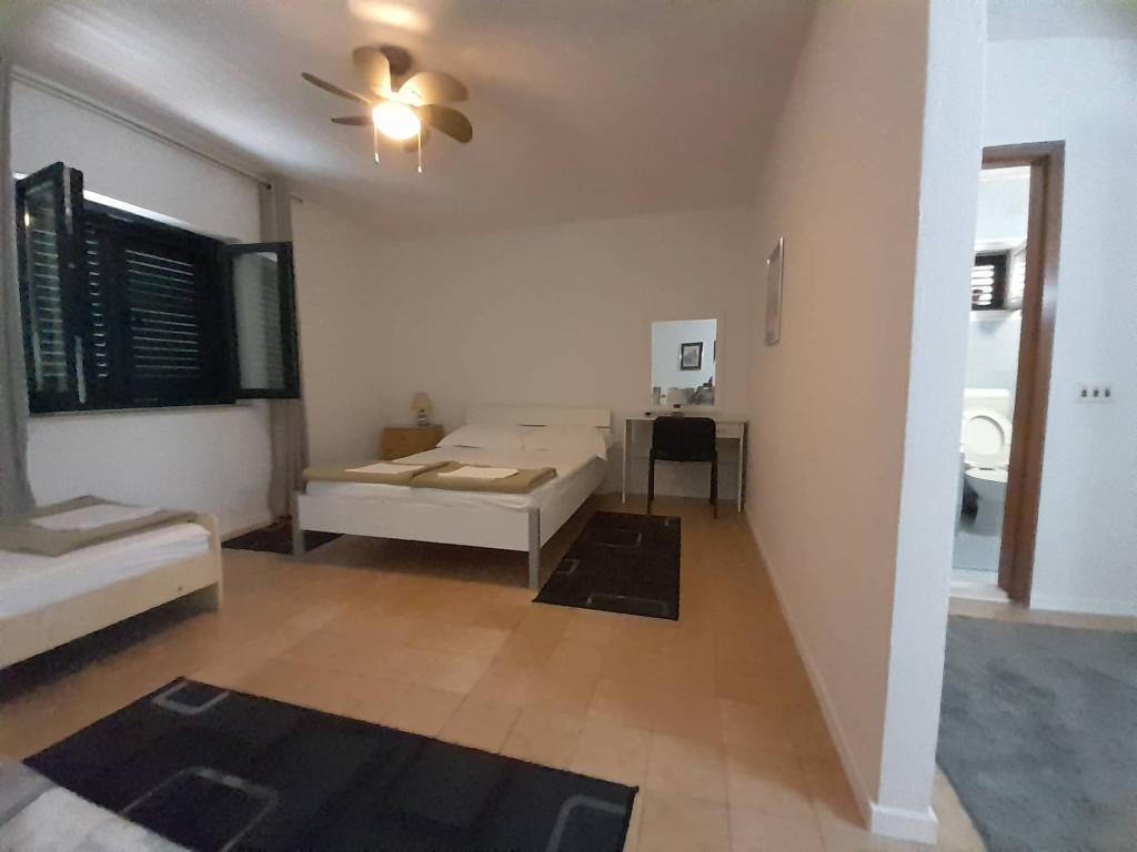 Apartmani Garden – fotografija 3